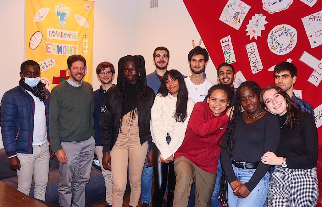 Colocation étudiante chrétienne (3 étudiants) / Paroisse d’Ermont (95) : 1 place restante!