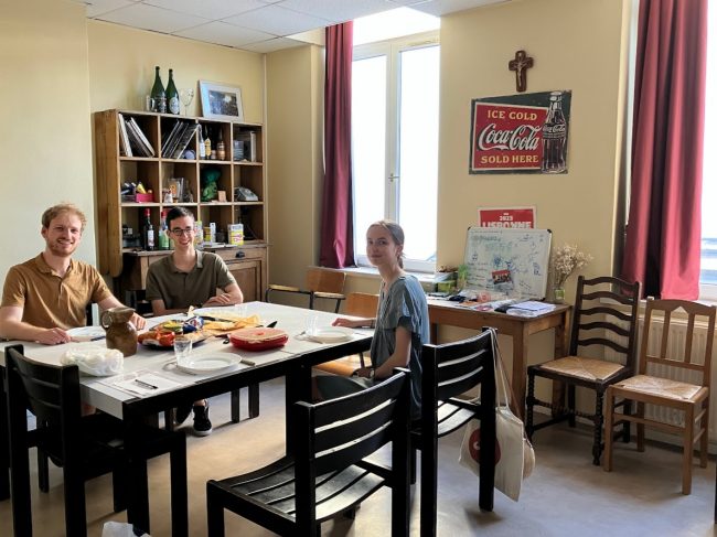 Le Foyer de l’aumônerie étudiante Lille-Centre / Wattô