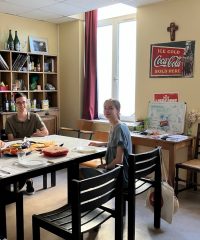 Le Foyer de l’aumônerie étudiante Lille-Centre / Wattô